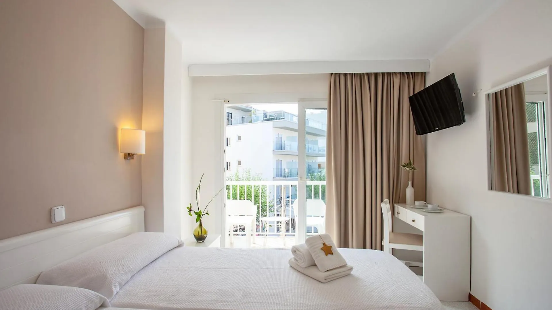 *** Gasthof Hostal Residencia Sutimar Peguera Spanien