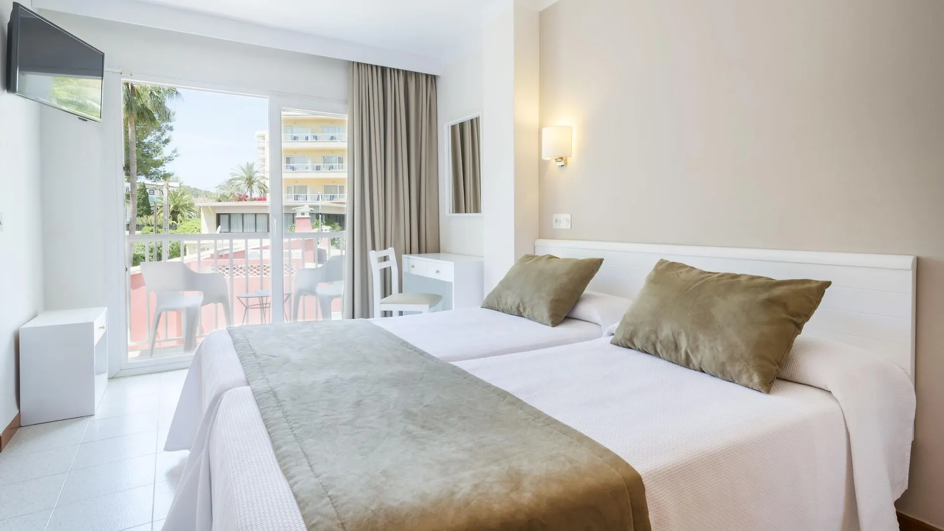 *** Guest house Hostal Residencia Sutimar Peguera Spain